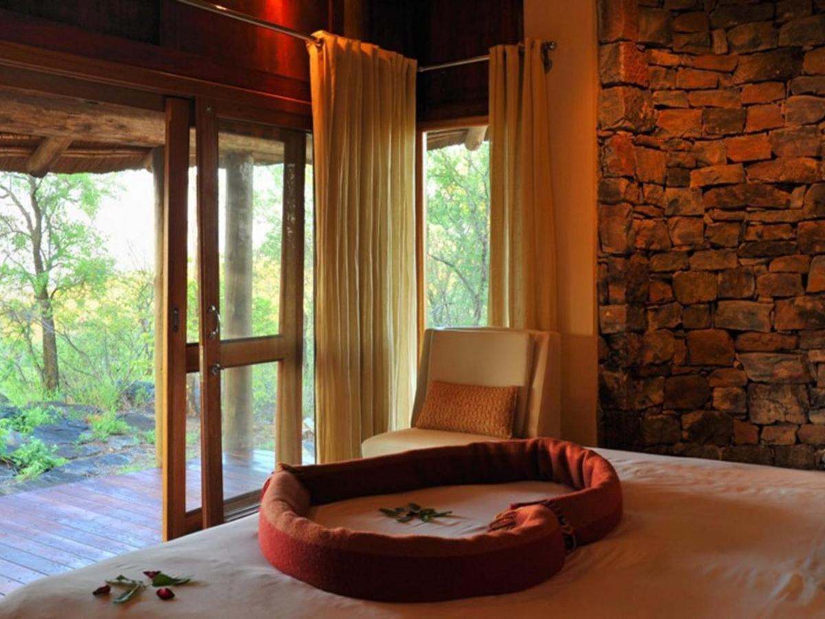 Buffalo Ridge Safari Lodge Madikwe Game Reserve Ngoại thất bức ảnh